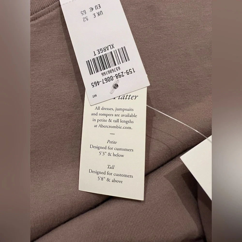 Abercrombie & Fitch questions leave